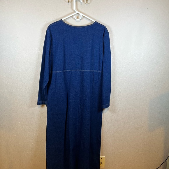 SOLD - Picture 4 of 5